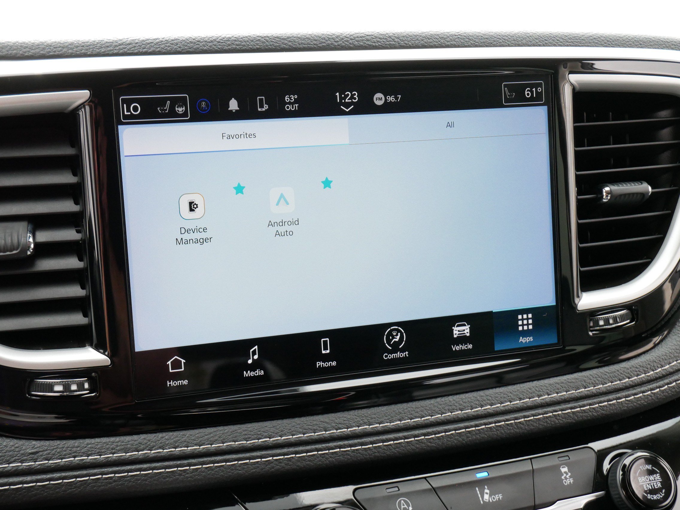 Used 2022 Chrysler Pacifica Touring-L FWD image 22