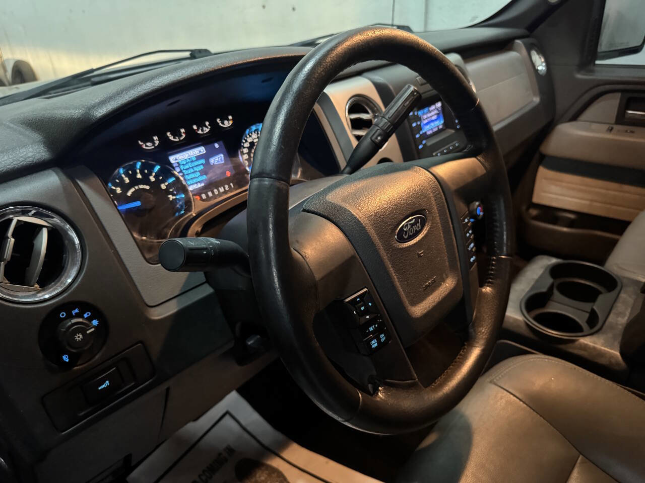 Used 2013 Ford F150 XLT w/ Luxury Equipment Group image 13