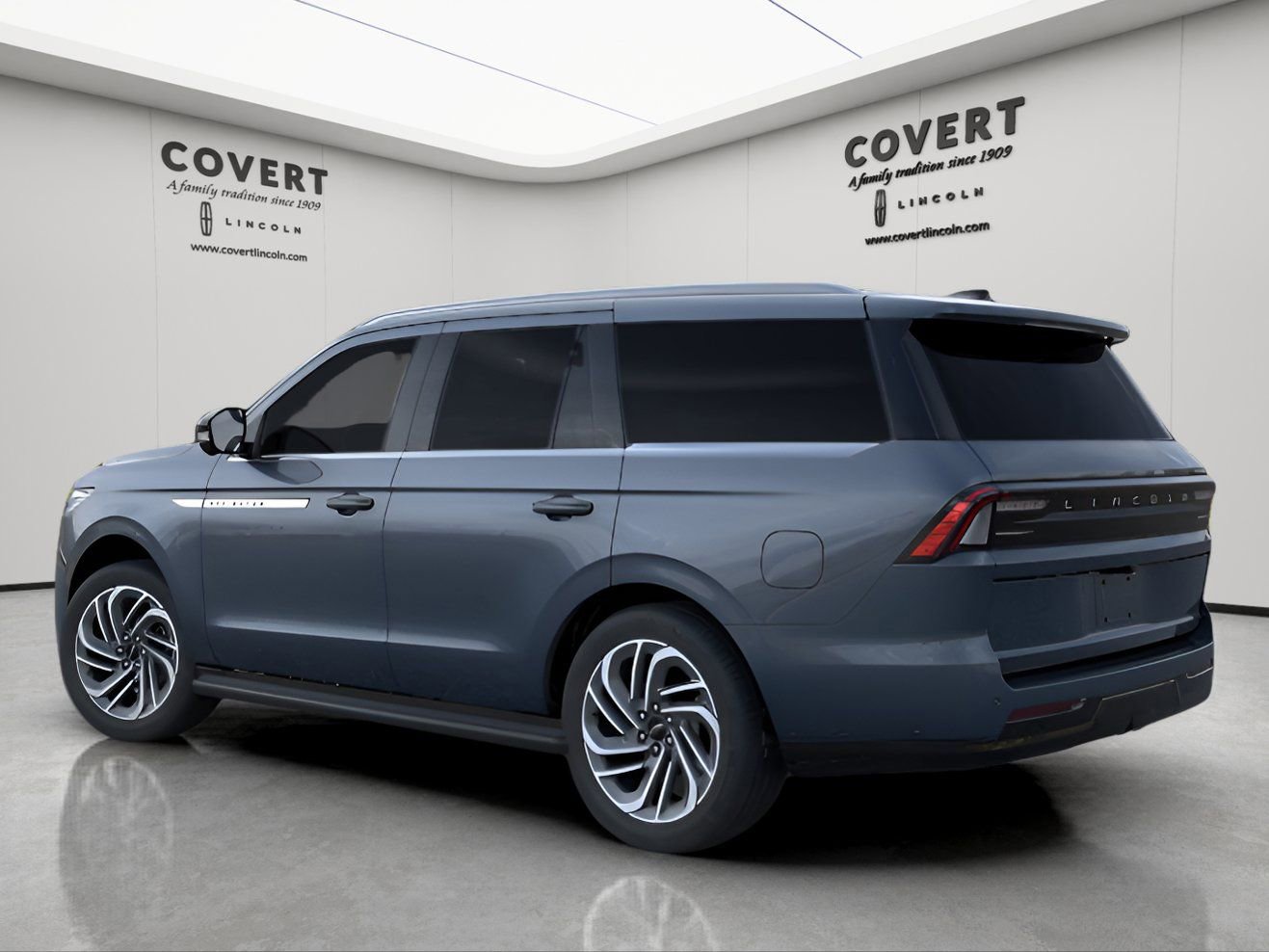 New 2026 Lincoln Navigator Premiere AWD/4WD image 4