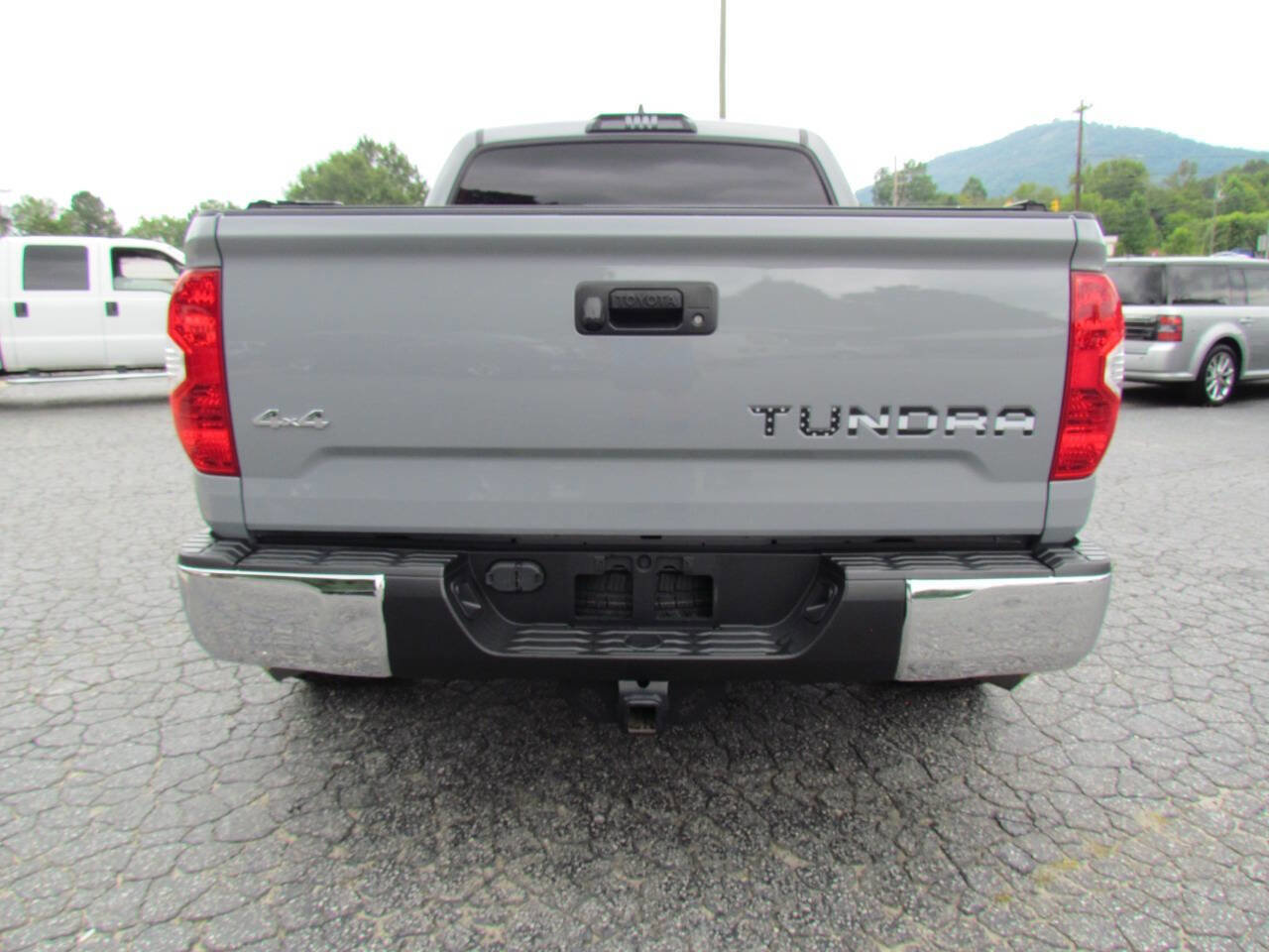 Used 2021 Toyota Tundra SR5 image 6