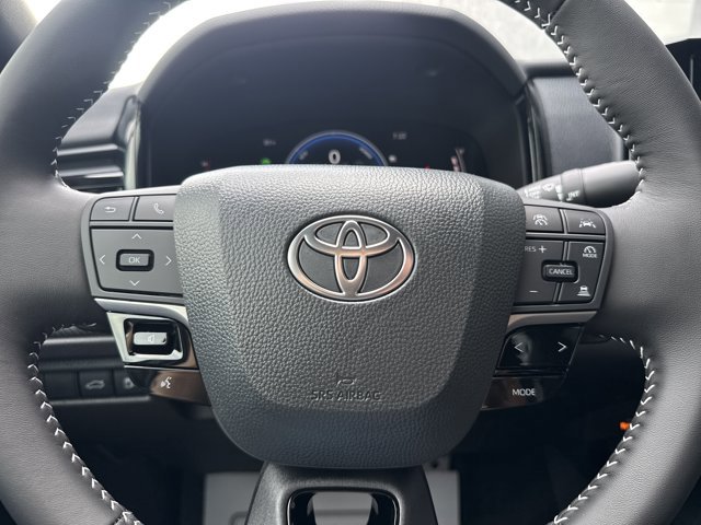 Used 2026 Toyota Camry SE w/ Convenience Package FWD image 17
