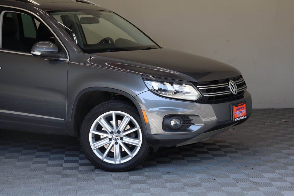 Used 2016 Volkswagen Tiguan SE image 3