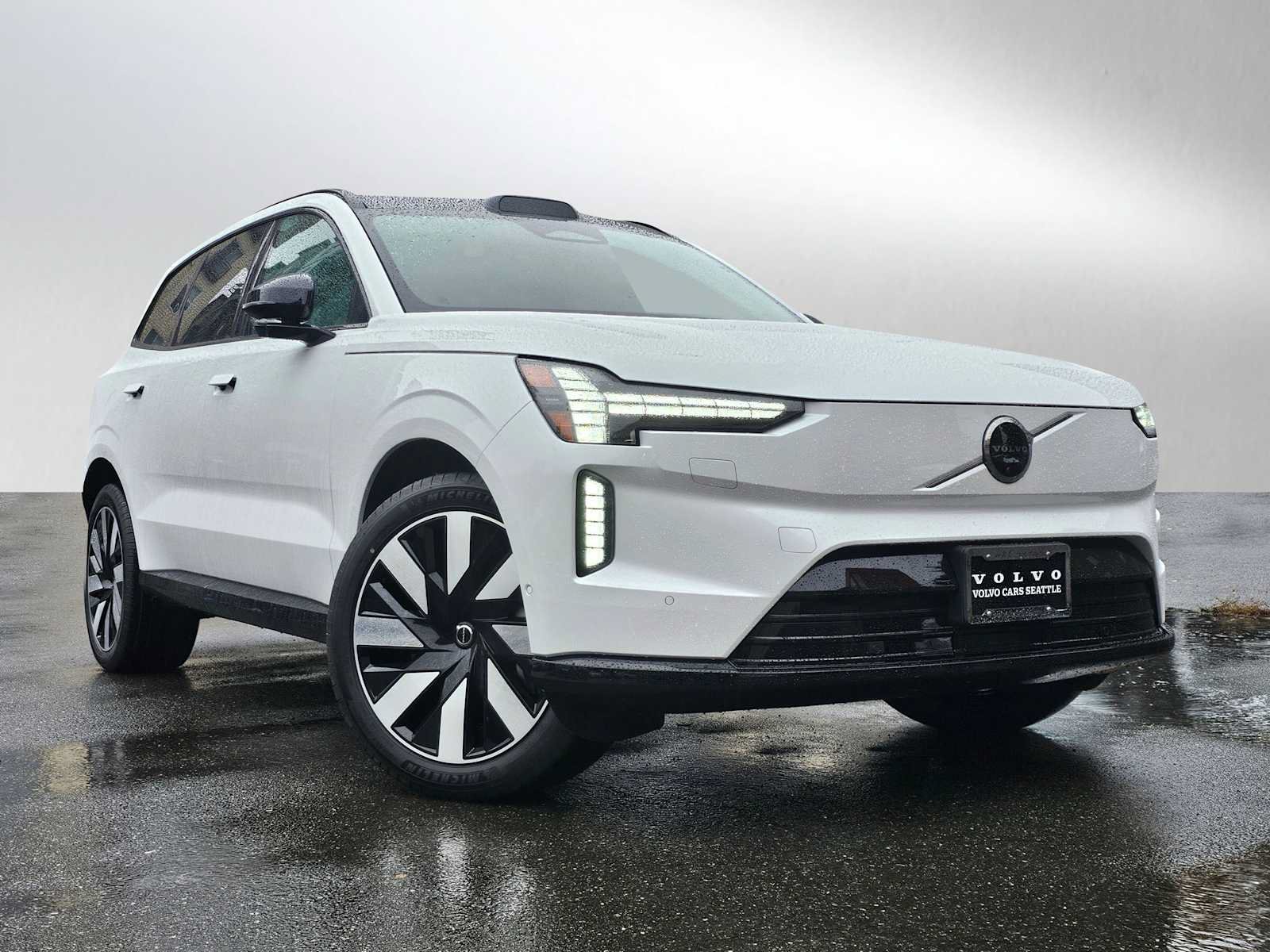 New 2025 Volvo EX90 Plus w/ Protection Package Premier AWD/4WD image 1