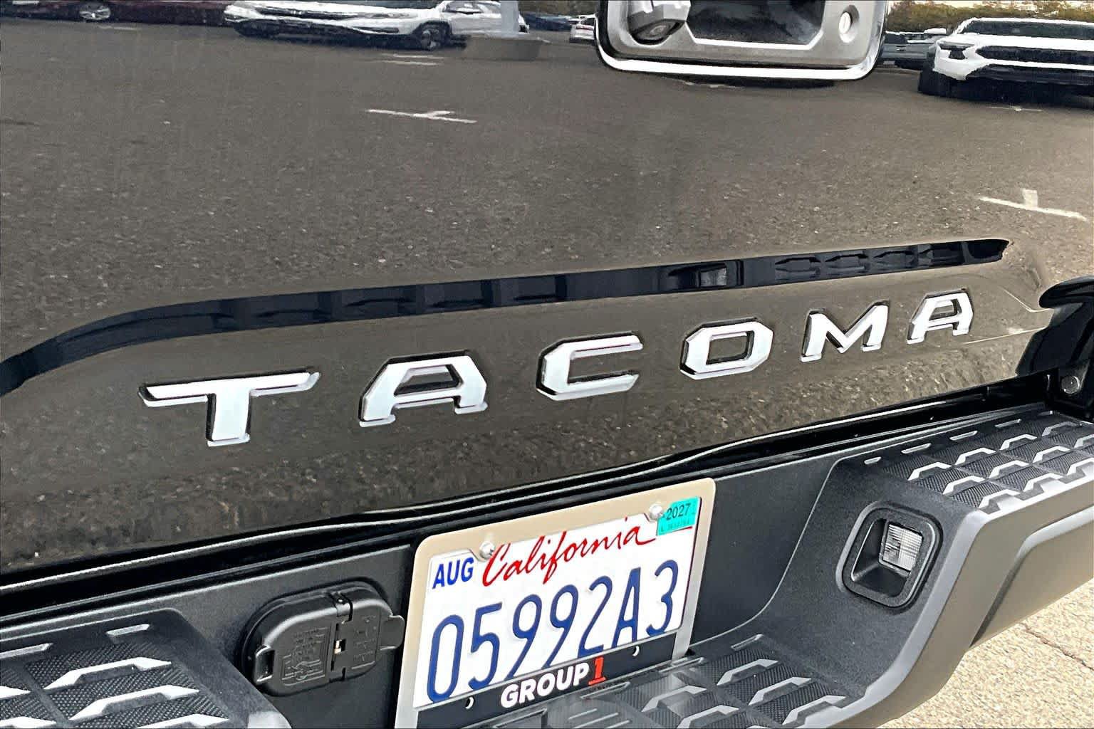 Used 2019 Toyota Tacoma TRD Off-Road AWD/4WD image 30