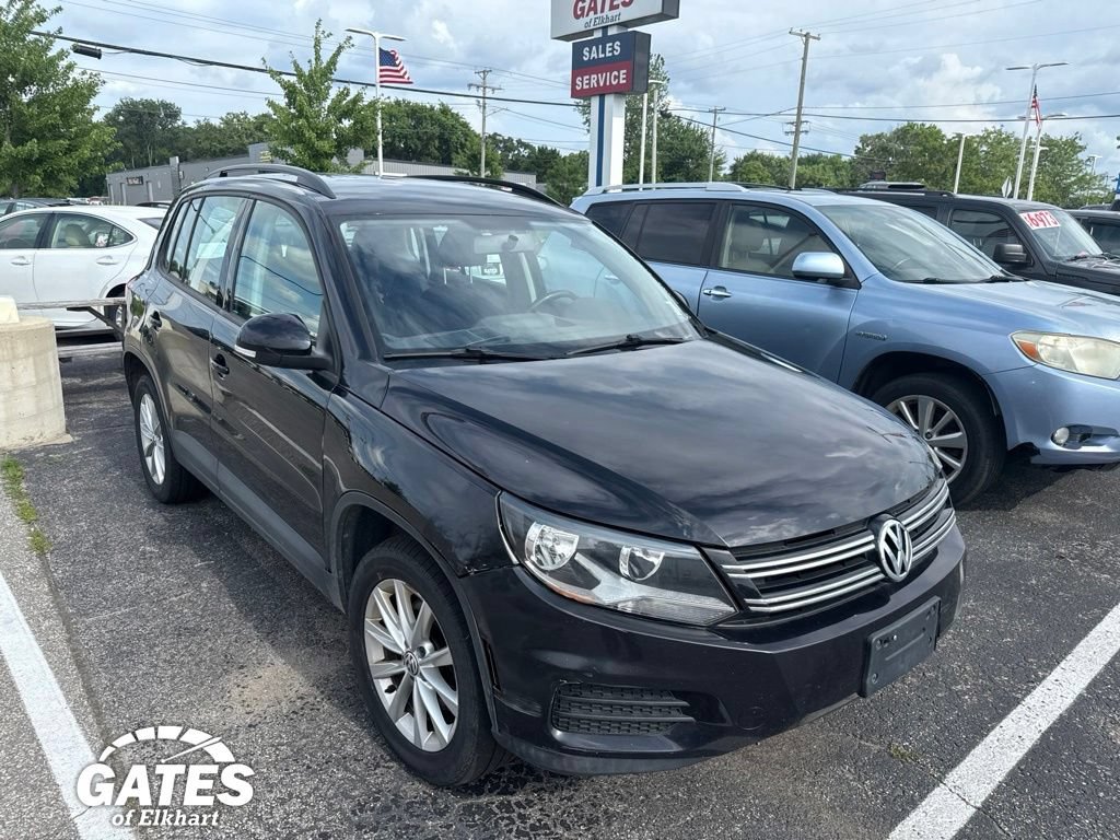 Used 2017 Volkswagen Tiguan Limited w/ Premium Package AWD/4WD image 3
