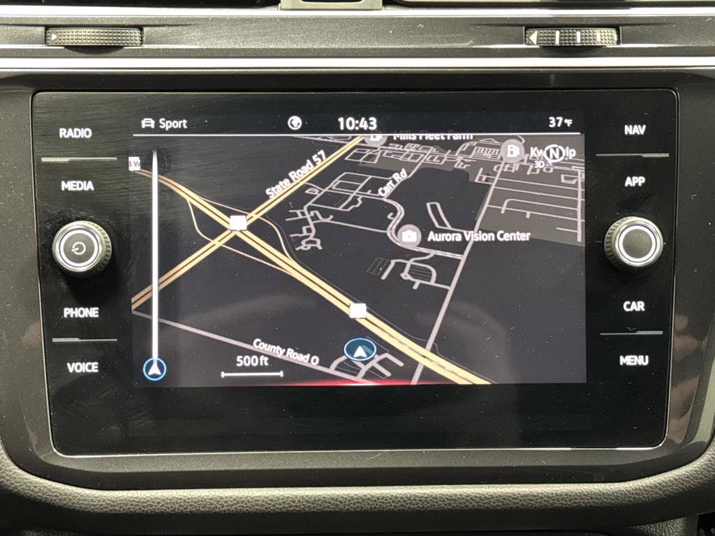 Used 2024 Volkswagen Tiguan SEL R-Line image 10