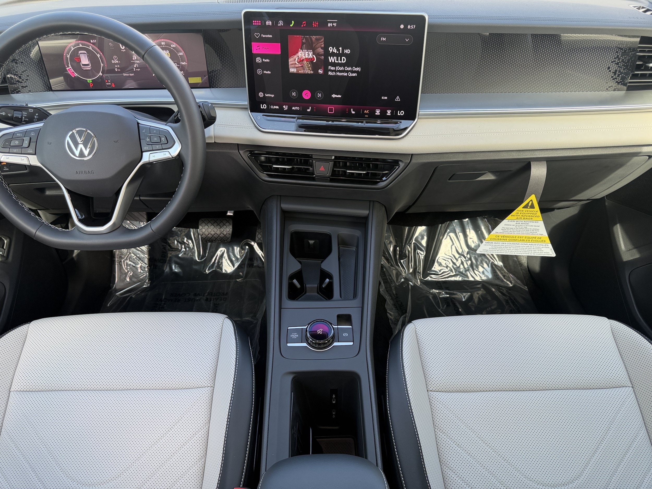New 2026 Volkswagen Tiguan SE FWD image 16