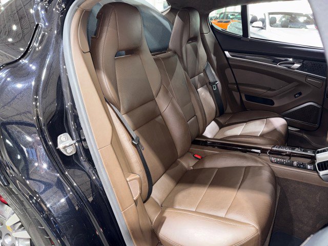 Used 2015 Porsche Panamera w/ Premium Package Plus image 62