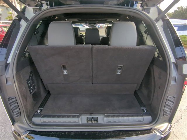 Used 2021 Land Rover Discovery S R-Dynamic image 14