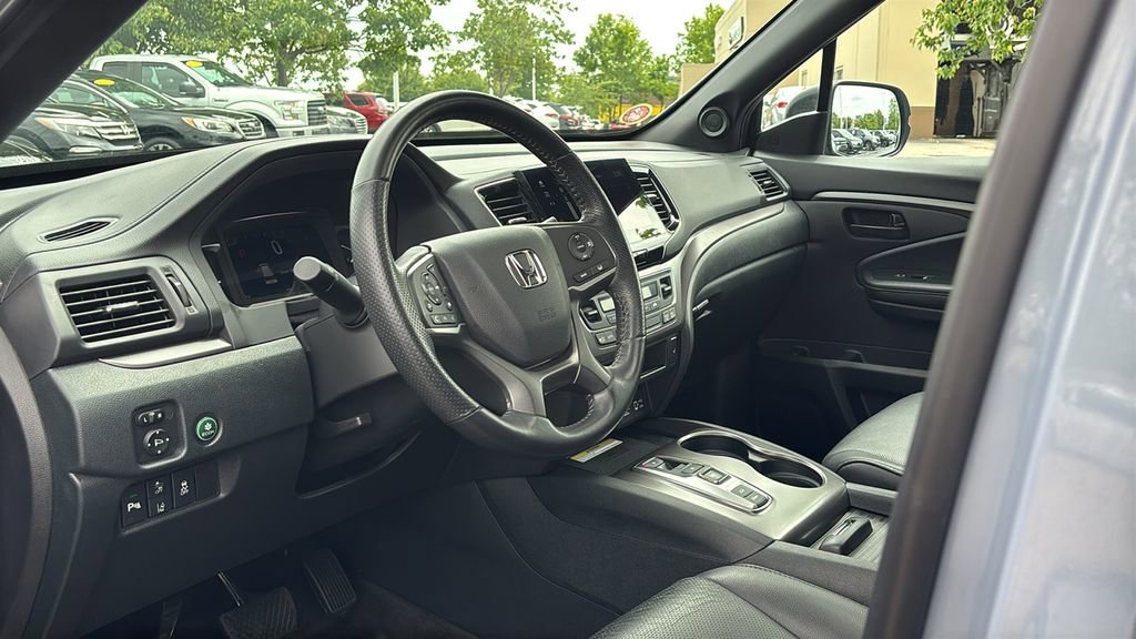 Used 2023 Honda Passport EX-L image 26