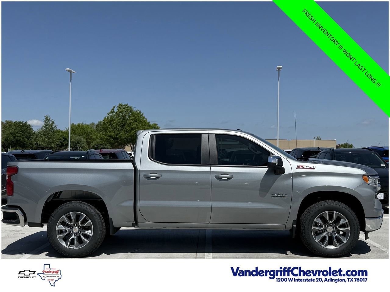 New 2026 Chevrolet Silverado 1500 LT w/ Texas Edition Plus AWD/4WD image 3
