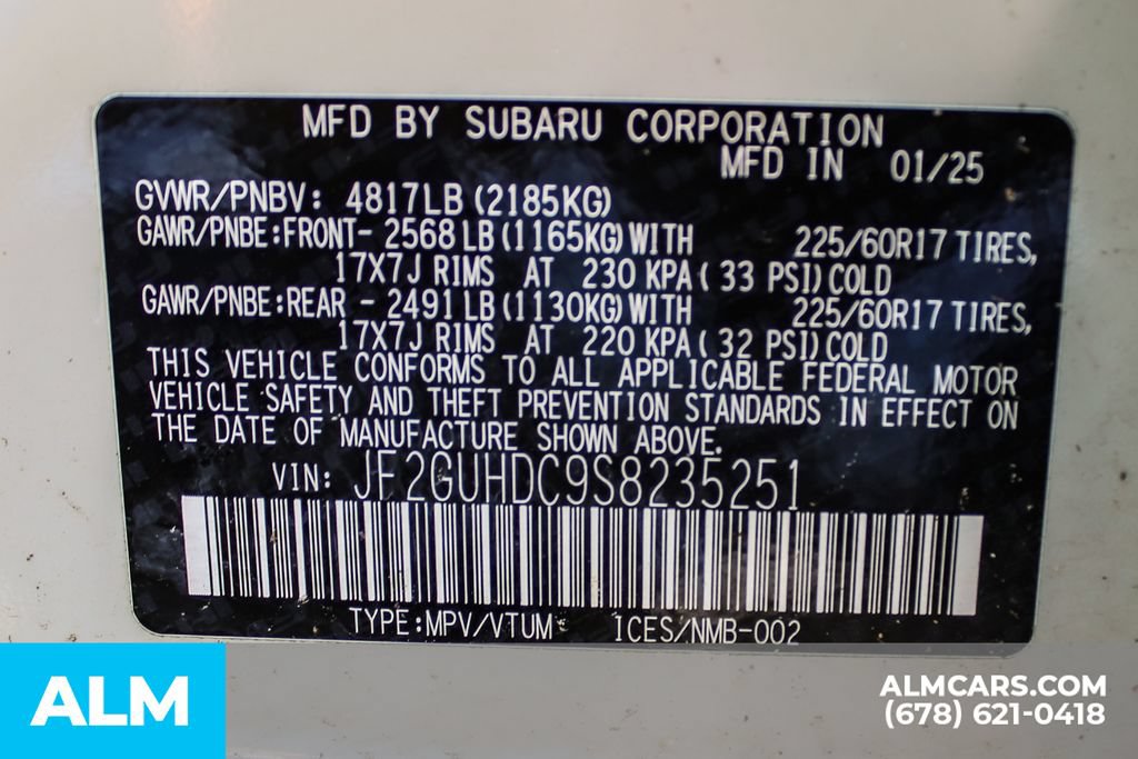 Used 2025 Subaru Crosstrek 2.5i Premium AWD/4WD image 37