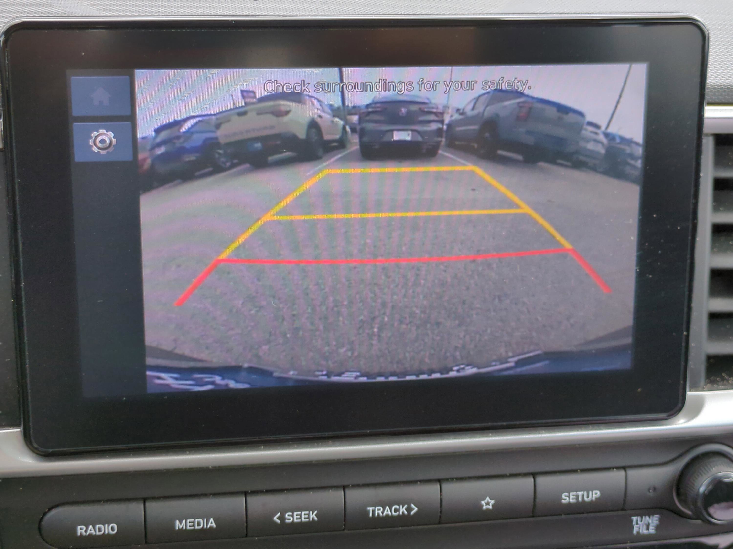 Certified 2023 Hyundai Venue SEL image 17