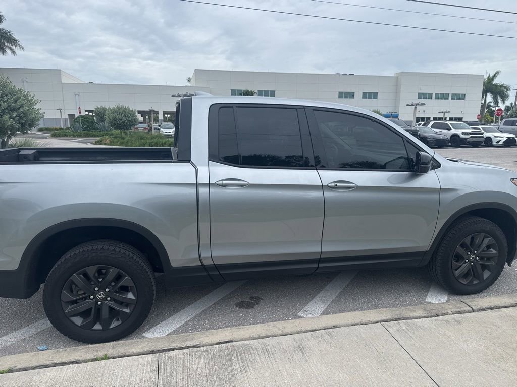 Used 2025 Honda Ridgeline Sport image 24