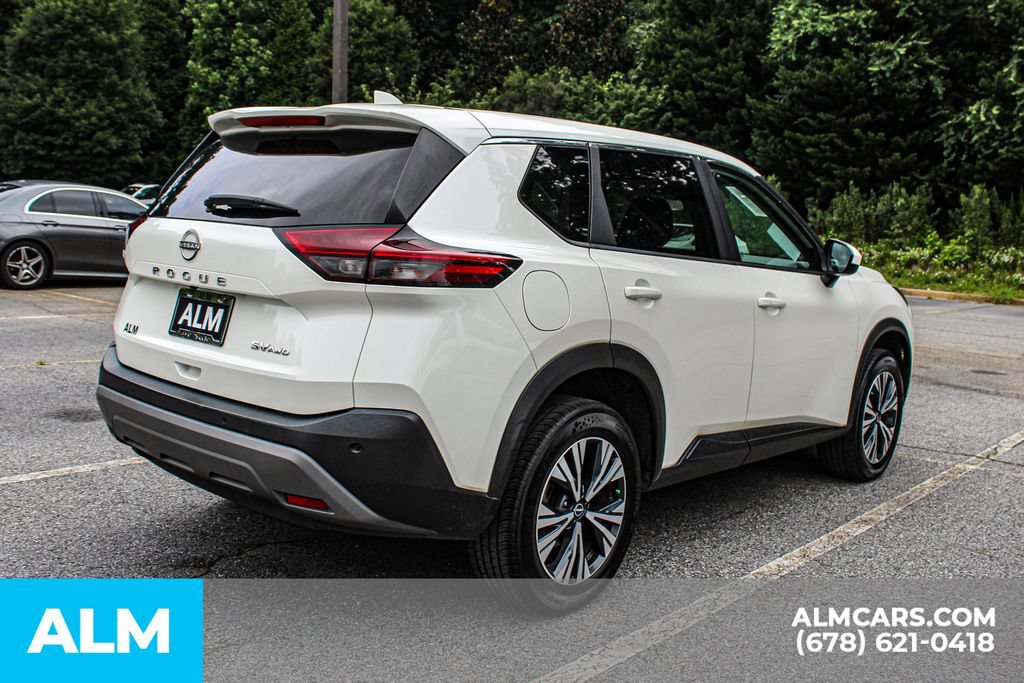 Used 2023 Nissan Rogue SV AWD/4WD image 5