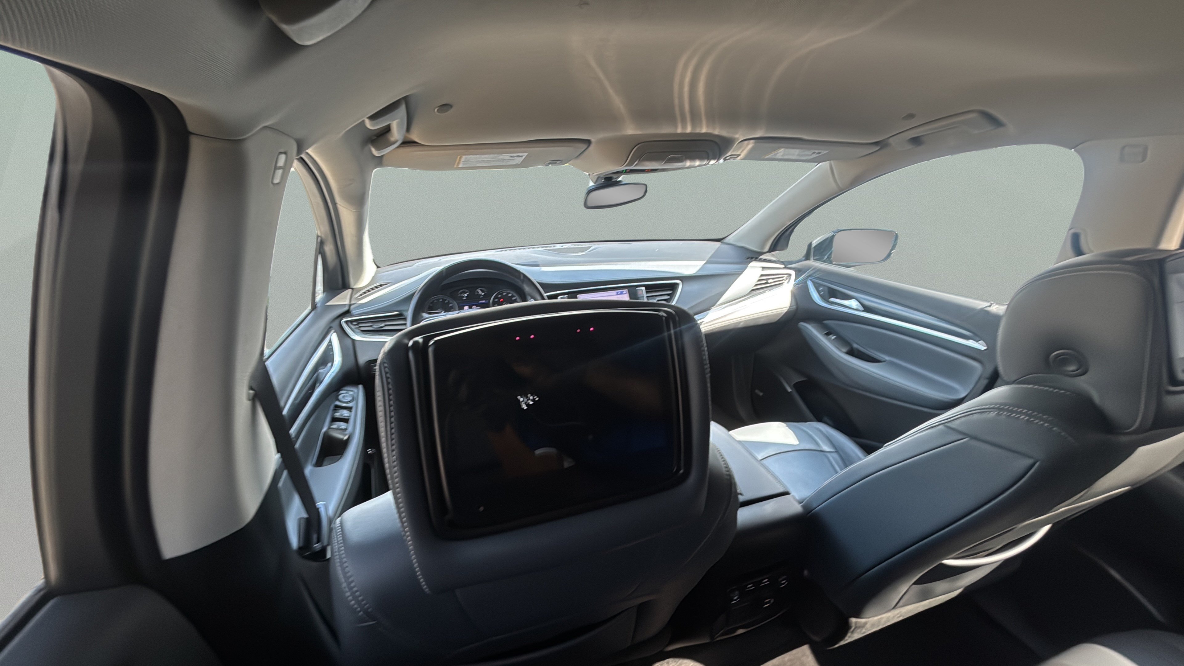Used 2020 Buick Enclave Essence w/ Sport Touring Edition FWD image 25