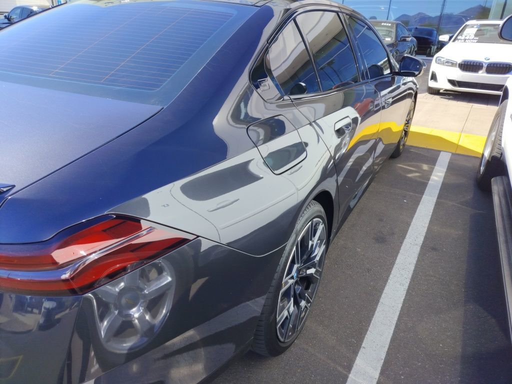 Certified 2024 BMW i5 eDrive40i w/ Executive Package image 6