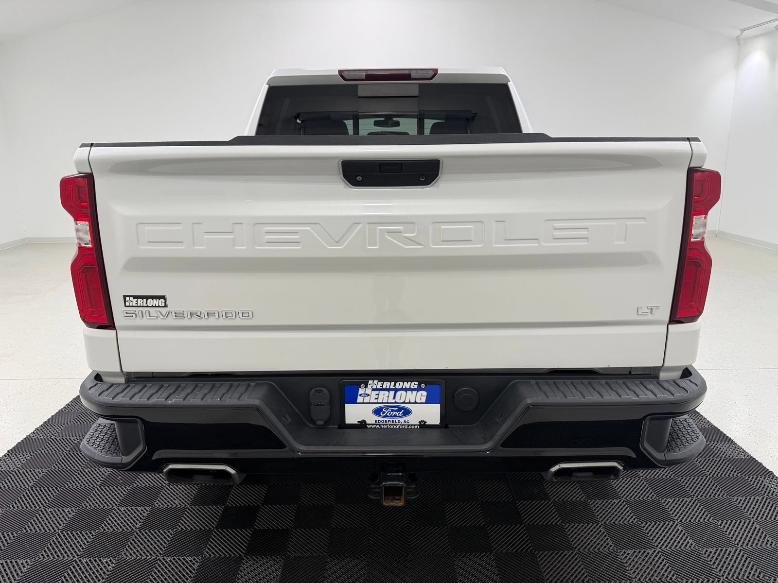 Used 2021 Chevrolet Silverado 1500 LT Trail Boss w/ Convenience Package II AWD/4WD image 6