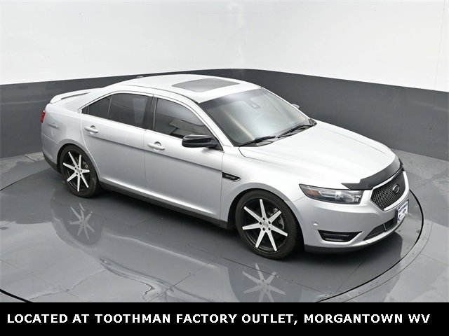 Used 2018 Ford Taurus SHO w/ Driver Assist Package image 22