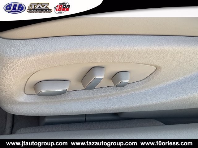 Used 2014 Cadillac XTS Luxury w/ Driver Awareness Package FWD image 9