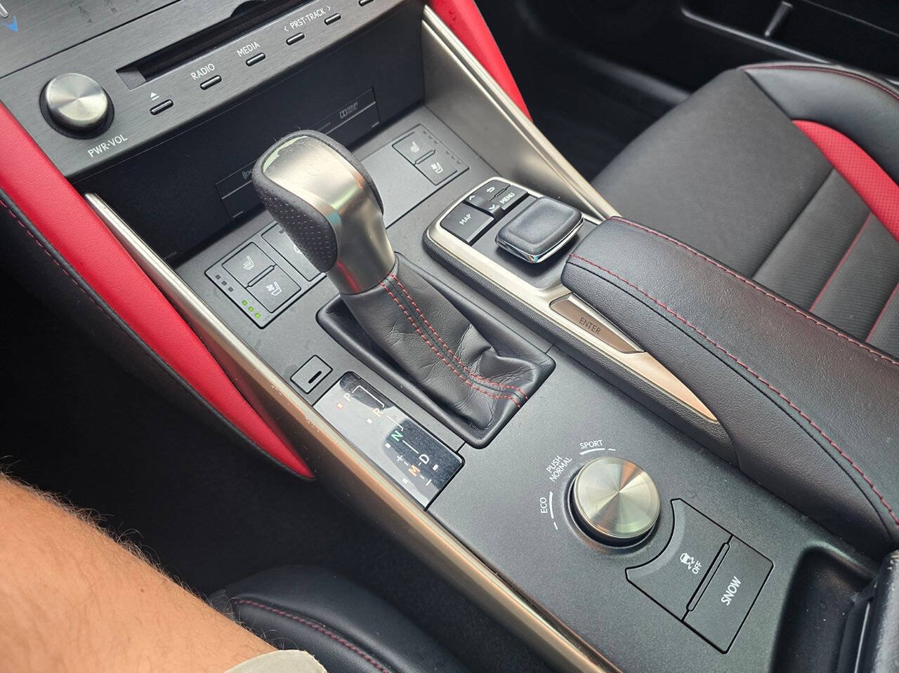Used 2019 Lexus IS 300 F Sport RWD image 29
