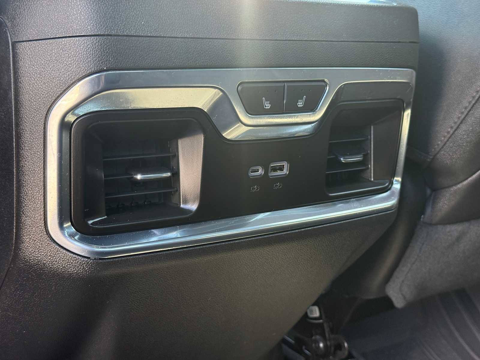 Used 2023 Chevrolet Silverado 1500 High Country w/ Technology Package image 26