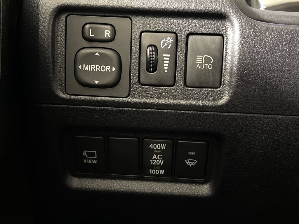 Certified 2024 Toyota 4Runner Limited AWD/4WD image 28