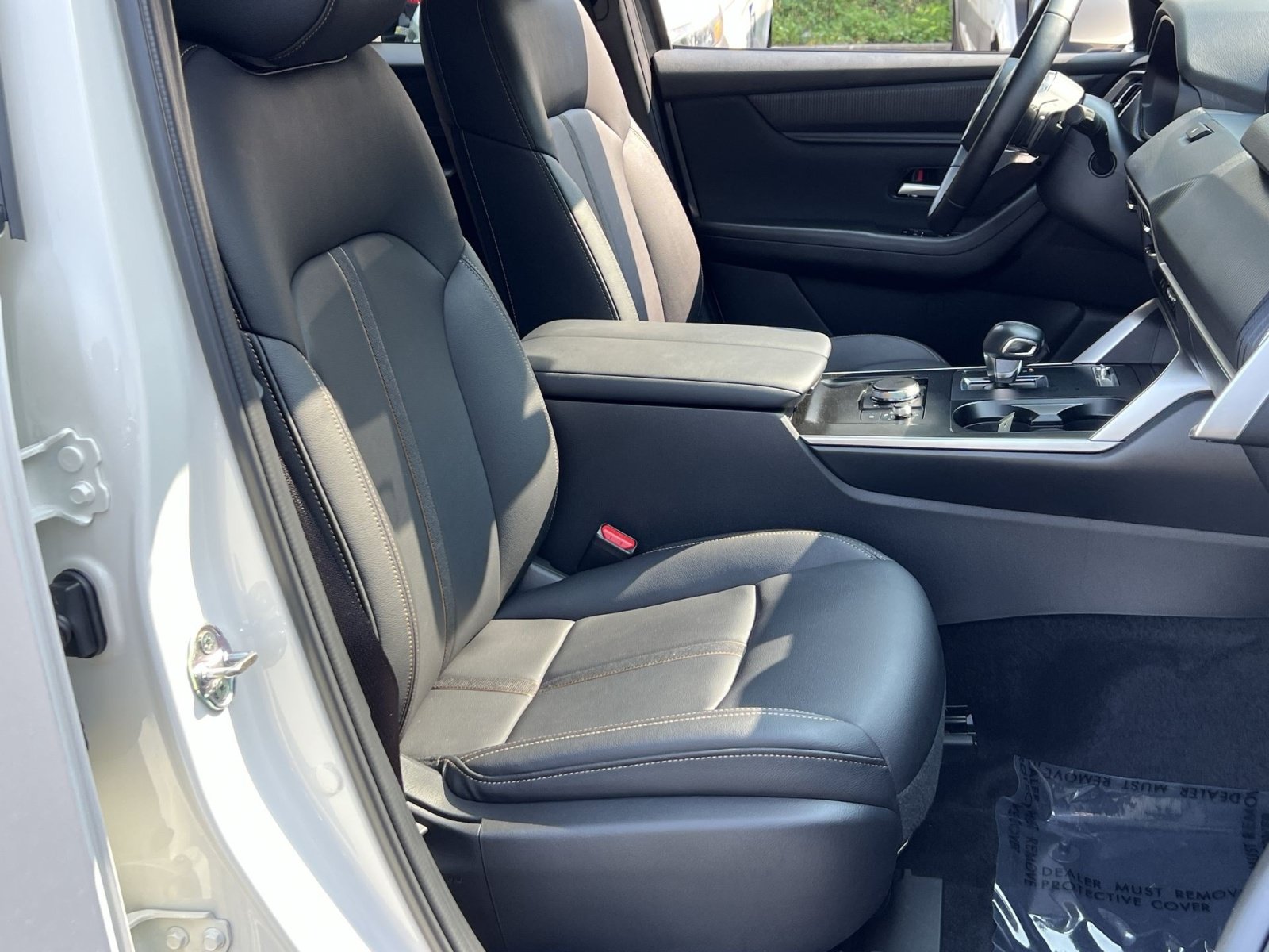 Used 2024 MAZDA CX-90 3.3 Turbo w/ Select Package AWD/4WD image 34
