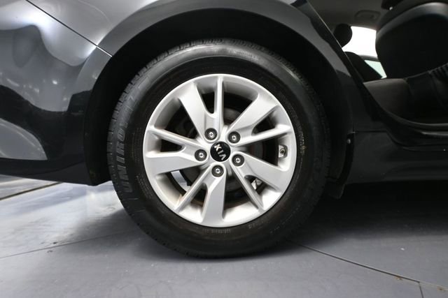 Used 2017 Kia Optima LX FWD image 13