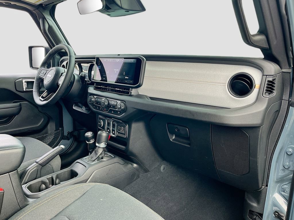 Certified 2025 Jeep Wrangler Sport AWD/4WD image 27