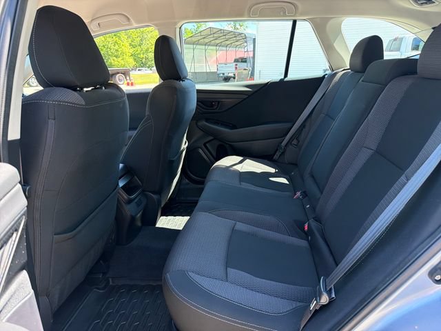 Used 2021 Subaru Outback AWD/4WD image 25