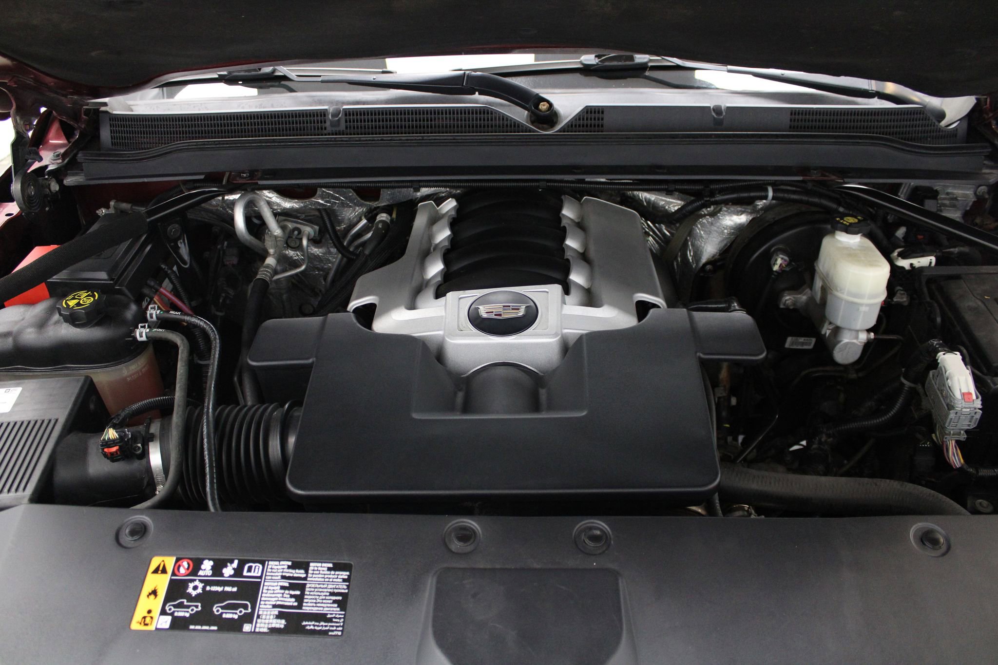 Used 2017 Cadillac Escalade ESV Luxury image 10