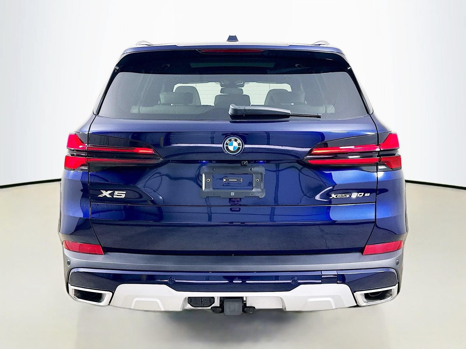 New 2026 BMW X5 xDrive50e AWD/4WD image 6
