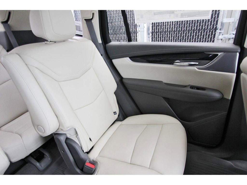 New 2025 Cadillac XT6 Premium Luxury w/ Technology Package image 10