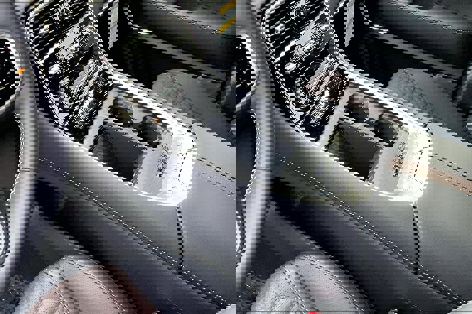 New 2025 Nissan Armada Platinum Reserve image 7