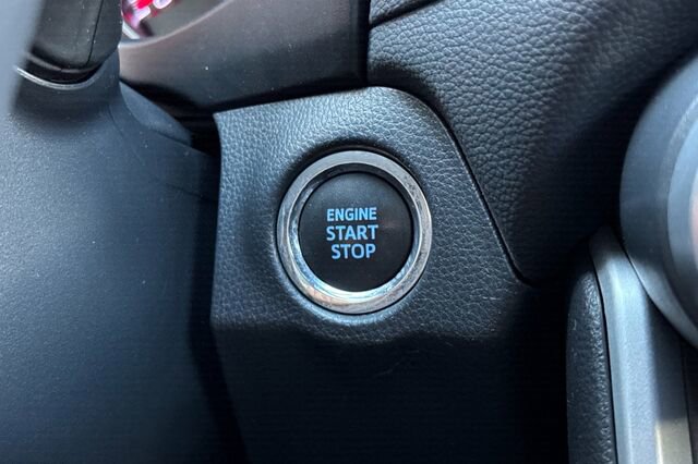 Used 2020 Toyota RAV4 XLE w/ XLE Grade Weather Package image 19