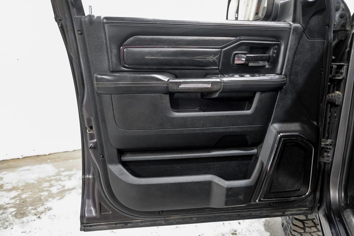 Used 2022 RAM 3500 Limited AWD/4WD image 41