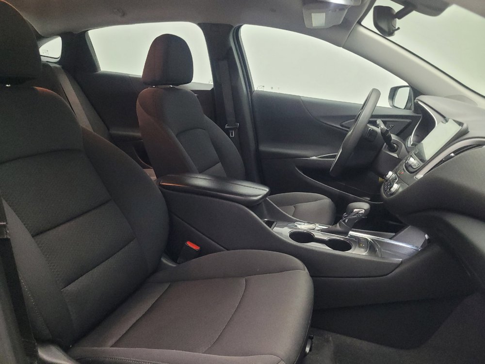 Used 2024 Chevrolet Malibu LT image 21