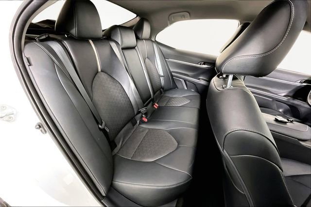 Used 2021 Toyota Camry XSE image 24