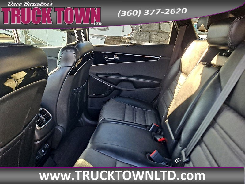Used 2019 Kia Sorento SX FWD image 13
