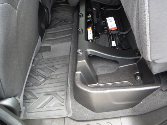 Used 2024 Chevrolet Colorado Trail Boss w/ Advanced Trailering Package AWD/4WD image 52
