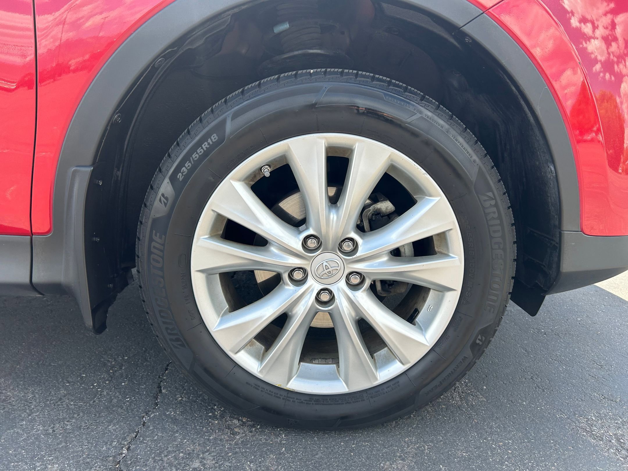 Used 2015 Toyota RAV4 Limited AWD/4WD image 32