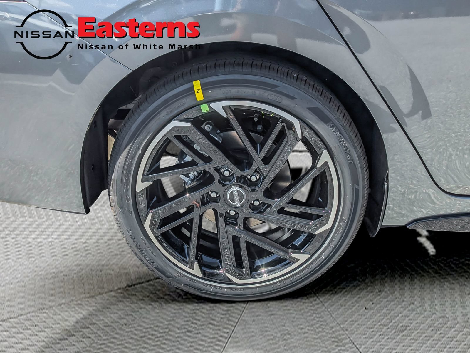 New 2026 Nissan Sentra SR w/ SR Premium Package FWD image 27