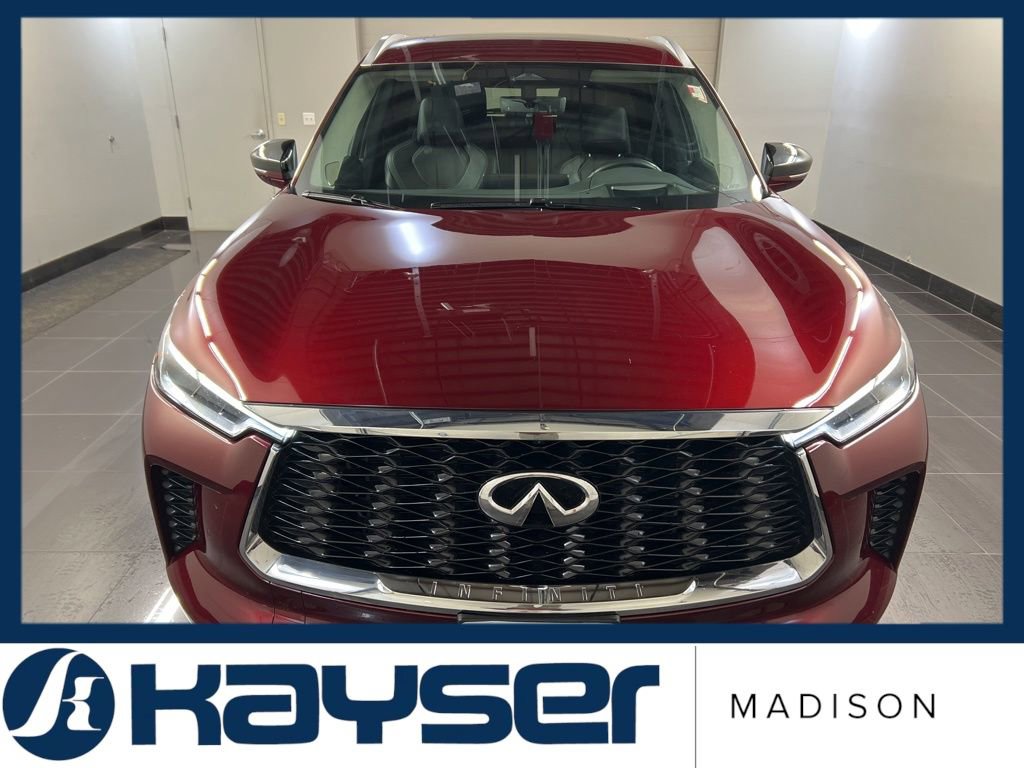 Used 2023 INFINITI QX60 Luxe w/ Vision Package image 2