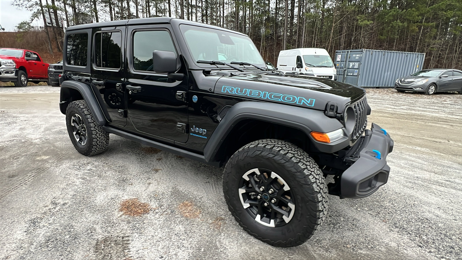Used 2025 Jeep Wrangler Unlimited Rubicon 4xe w/ Convenience Group image 5