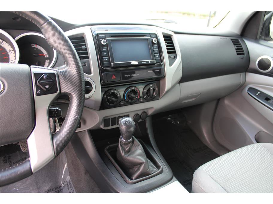 Used 2015 Toyota Tacoma 4x4 Double Cab image 21