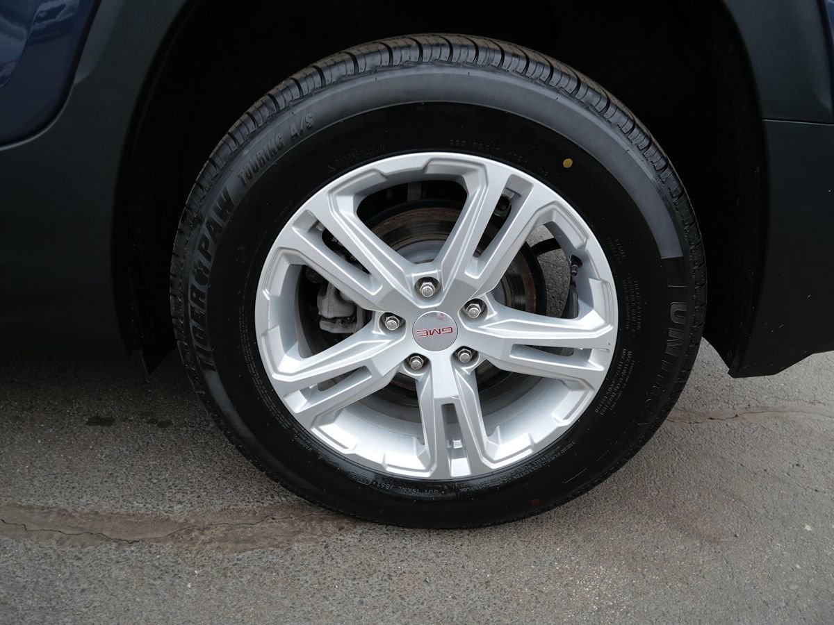 Used 2019 GMC Terrain SLE w/ Driver Convenience Package AWD/4WD image 38