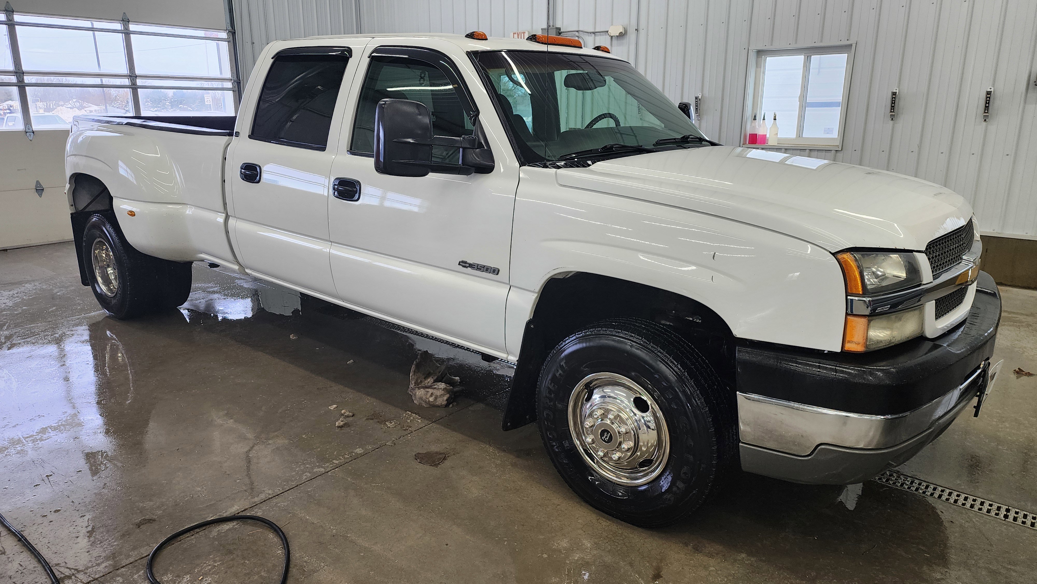 Used 2003 Chevrolet Silverado 3500 LS image 3