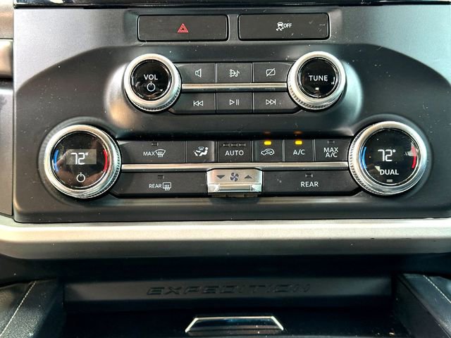 Used 2022 Ford Expedition XLT RWD image 18