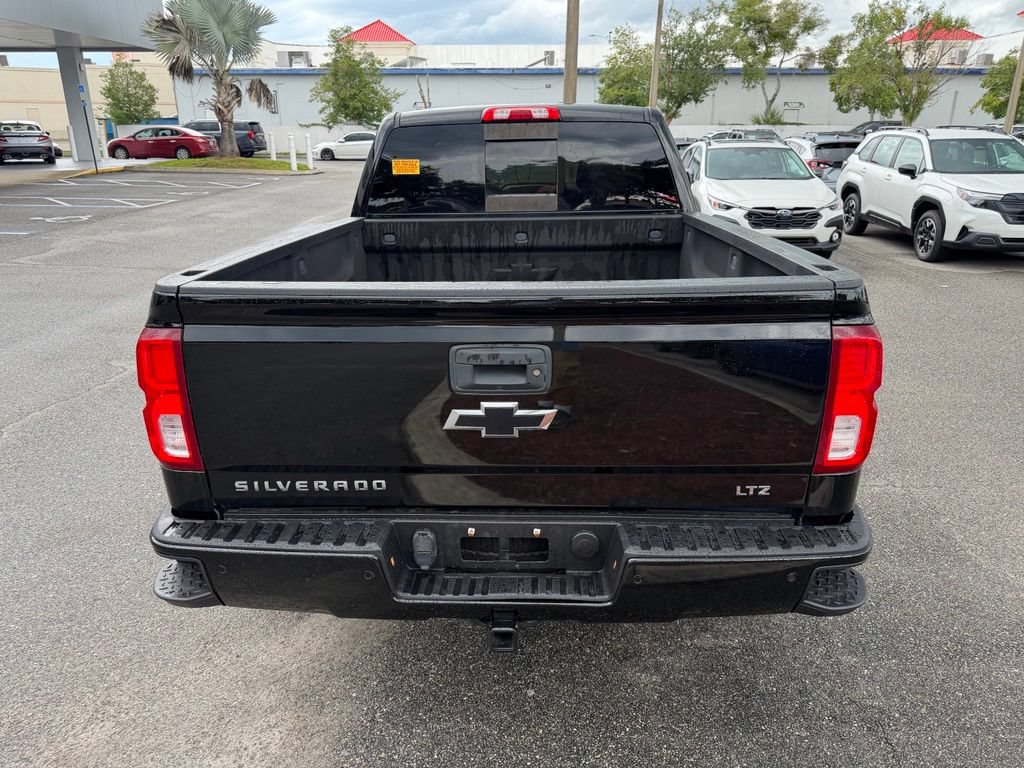 Used 2018 Chevrolet Silverado 1500 LTZ Z71 w/ LTZ Plus Package AWD/4WD image 6